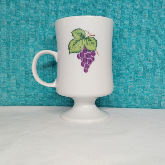 Vintage Seyei Japan Mugs Fine China Cups Footed Porcelain Coffee Tea Fruit - Picture 6 of 15